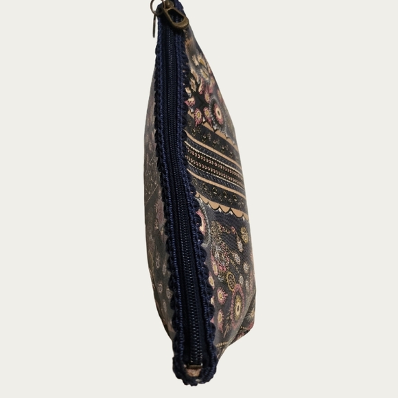 Sakroots Black and Pink Cosmetic Bag with Floral Design, Pristine - Picture 7 of 12